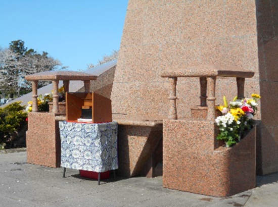 4月 献花のお知らせ